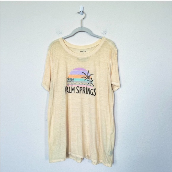🌴☀️ Torrid Palm Springs Classic Fit Yellow Vintage Burnout Short Sleeve Tee - Picture 2 of 5